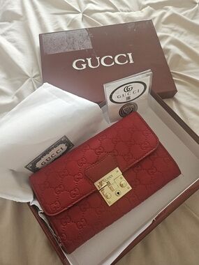 Red Signature Leather Crossbody Wallet with Gold Lock